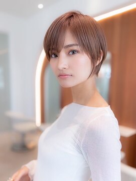 イオ 本厚木(io) 20代30代大人かわいいショートヘア小顔フルバング