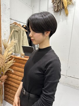 サティ(sati) 【sati 伊藤】前下がりセンターパート