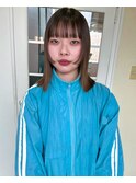 ミディアム×ステップカット