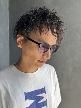 ラ カルモ(LA CALMO) ツイストスパイラル