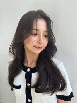 ハローバイシー 仙台(Hello by Sea) ミディアム×暗めカラー[デザインカラー/フェイスフレーミング]