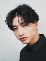 テン 心斎橋(tenn.)&nbsp;心斎橋フェザーパーマフェザーショートセンターパート20代緩め