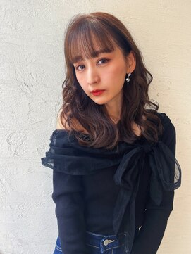 オーロ 西大寺店(ORO) ウェーブが似合うセミロングスタイル