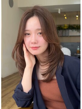 コート 表参道(Cote) ミディアムレイヤー　レイヤーカットワンカール　ブラウンカラー