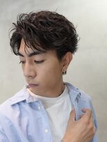 バイフィフス 原宿/表参道(by fifth)&nbsp;ビジネスセンターパートシャドウパーマルーズパーマ刈り上げ