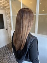 フィガロ ミリー 北生駒店(Figaro Mily)&nbsp;美髪イメチェンハイトーンでも綺麗に（酸性ストレート）