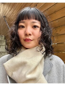 ナループロアオハナ(Nalu pu loa ohana) ミディアムパーマおん眉パーマ