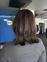 エミタス 柳通り(Emitas.)&nbsp;白髪ぼかしハイライト