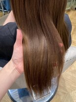 クールブ(Courbe)&nbsp;プレトワで叶えるオリーブグレージュカラー♪