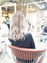 コニ(Coni) ♪Coni♪ホワイトカラーバレイヤージュ