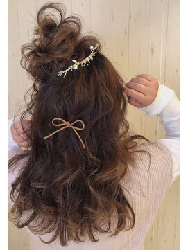 アイビス(AIBIZ) カジュアルアレンジ/ヘアアレンジ/ハーフアップ