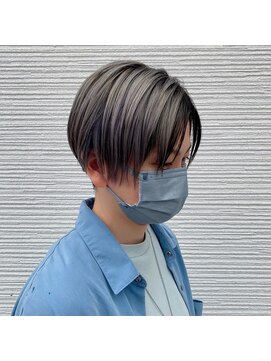 サーカス(circus) スソ刈り上げマイキーヘア