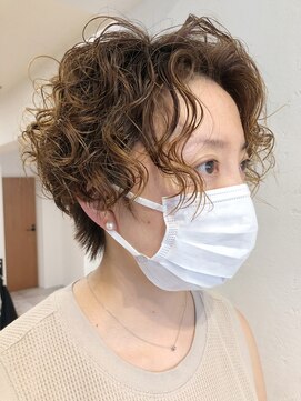 スナオ(sunao) 【パーマスタイル】ハイトーンカラー×スパイラルパーマ