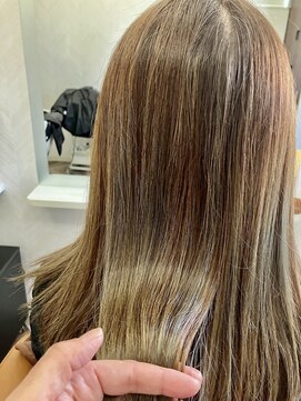 ペシェ(PECHE) 白髪ぼかしカラー