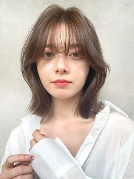 メゾンドイギー(MAISON de IGGY) くびレイヤーエモージュ前髪オリーブベージュオリーブグレージュ