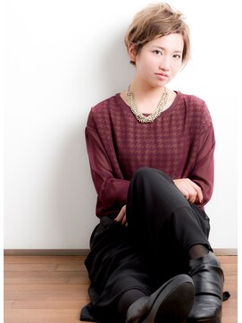 アルトス 浦和(ARTS) 切りっぱなしボブ/美髪/ピンクブラウン[ショートカット/浦和]