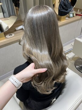 ラ ブランシュ 大宮(La Blanche) ミルクティーグレージュ/ハイトーン/大宮