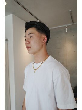 オンリー(ONLY.) 七三フェード