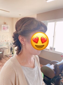 サロンドミナ(SALON DE MINA) ロープ編みハーフアップ