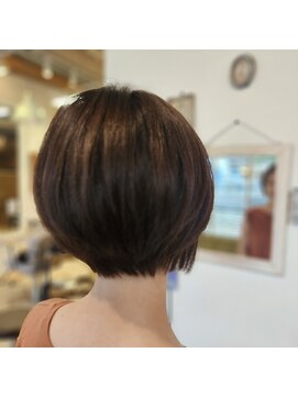 レスタ(ReSTA.) キレイめショートボブ
