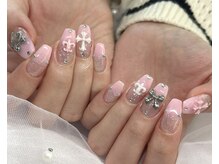 ブロンドバイピンキー(Blond by Pinky)の雰囲気（ネイルサロンがお店の２階についてます♪）