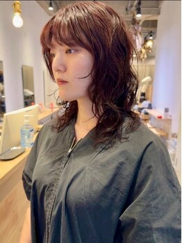 リタ(rita.)の写真/創り込み過ぎない韓国風コテ巻きパーマ、ボブパーマ、ミディアムパーマが大人気◇忙しい朝の支度が楽に◎