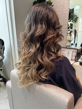 ステアケース 武蔵小杉店(stair:case) レイヤーカット