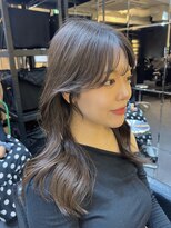 シド 表参道(s.i.d)&nbsp;韓国レイヤーカット/ヨシンモリ/顔まわりカット/韓国