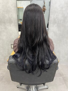 クラン 岡本(Chlan) グラデーションブルーアッシュ×艶ロング