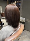 くびれミディアムヘア
