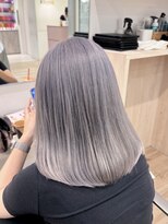 ボネッカ 鶴見(BONECCA)&nbsp;【成田悠里】シルバーカラー