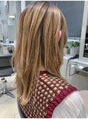 ブロンドベージュ、ウルフ、ヒメカット、ローライト