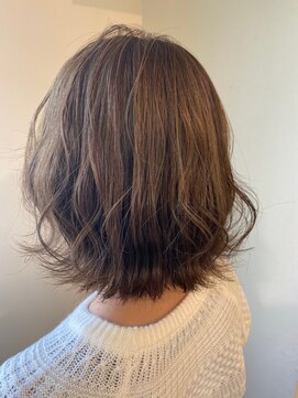 ラべリー 池袋(LOVELEY) フォギーベージュ　ヘアカラー　【池袋】