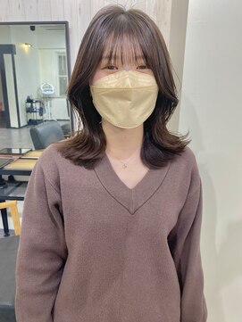 カラン(caran) クビレ　ミディアム×シースルーバング×グレージュアッシュ