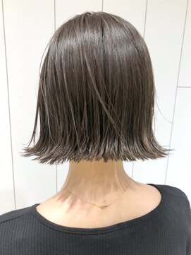 アイティーバイアルバム 松戸店(IT by ALBUM) 切りっぱなしボブオリーブグレージュ_ショコラベージュ_ba338442