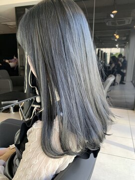 メゾンアクア 表参道(Maison ACQUA) ブリーチなしカラー　透明感　グレージュ　オリーブカラー