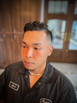 リバレッジ 広尾(Leverage)&nbsp;海外パーマ七三スキンフェード