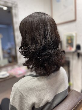 ラヴィアンローズ(La vie en rose) セミロングレイヤー