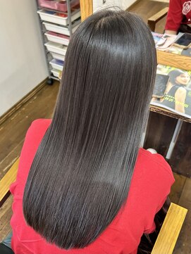 ル コワン ククー(Le coin coucou) 酸性ストレート