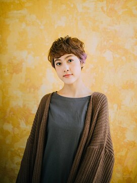 スタリー(Starry) ポイントアクセントカラー20代/30代/40代/ハレマチ通り