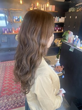 リンダイーロ(Linda Hiro) 【札幌円山】イルミナカラー/グレージュ/赤み消し/オージュア