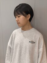 ヤリーバイミクマル(yaree by micmal.)&nbsp;20代30代40代大人可愛い小顔丸みショートボブマッシュショート