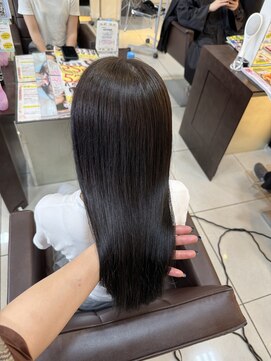 フォルテ 草薙店 透明感カラー　アッシュカラー　西村ひより