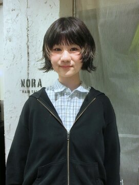 ノラ シブヤ(NORA) ボブレイヤーボブウルフシャギーボブミニボブレイヤー