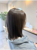 柔らかく整う艶ミディアム