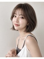 ベル 新宿(Belle)&nbsp;顔周りカット/シャギー/レイヤーカット/ボブ新宿駅／韓国ヘア