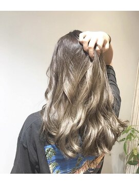 ラ タント(L'attente) シルキーベージュ