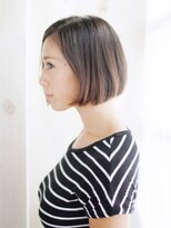 ヘアメイク ナル(hair make nalu)&nbsp;かきあげ前髪のワンカールボブスタイル