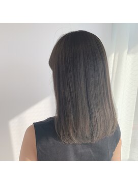 ガーランドウメダ(Garland umeda) ダークグレージュ☆ブリーチ無しで出来ます！