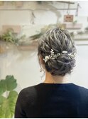 結婚パーティの主役!花嫁様ヘアセット